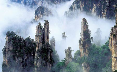 張家界森林公園，袁家界，楊家界，天子山二天自助游